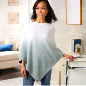 BAREFOOT DREAMS PONCHO OMBRE COLOR NEW WITH TAGS